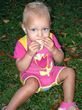6 - Neve having a snack