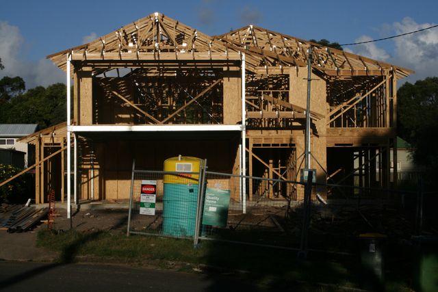 Front with Trusses