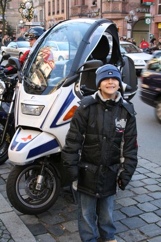 23 - BMW Motorbike