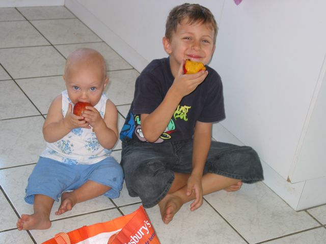 9 - Patrick and Neve raid the shopping.