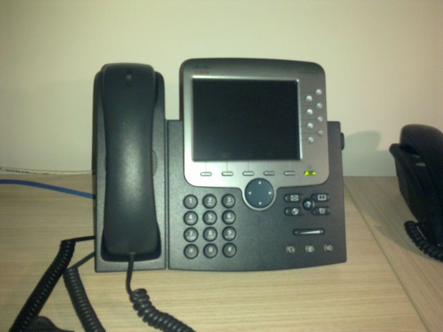 18 - Cisco 7970 IP Phone