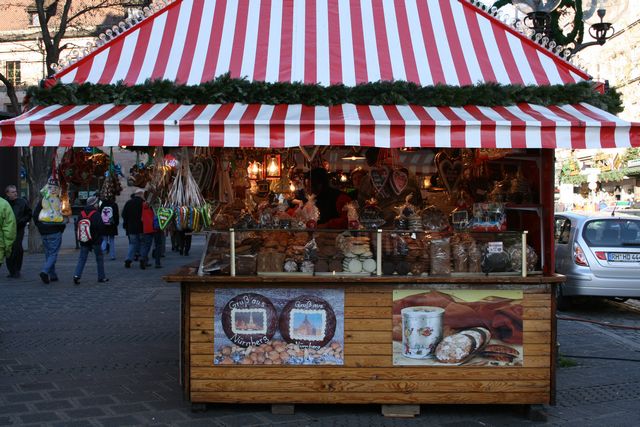 66 - N�rnberger Christkindlesmarkt Gingerbread Stand